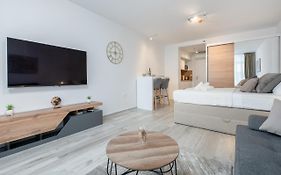 Luni Apartment In Dubrovnik Center